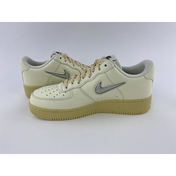 Nike Air Force 1 07 LX Coconut Milk Women's Size 9 Sneakers Shoes DO9456-100 - Picture 12 of 12